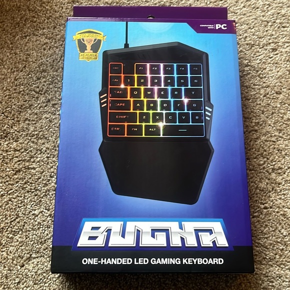Bugha One Handed LED Gaming Keyboard - Picture 1 of 2